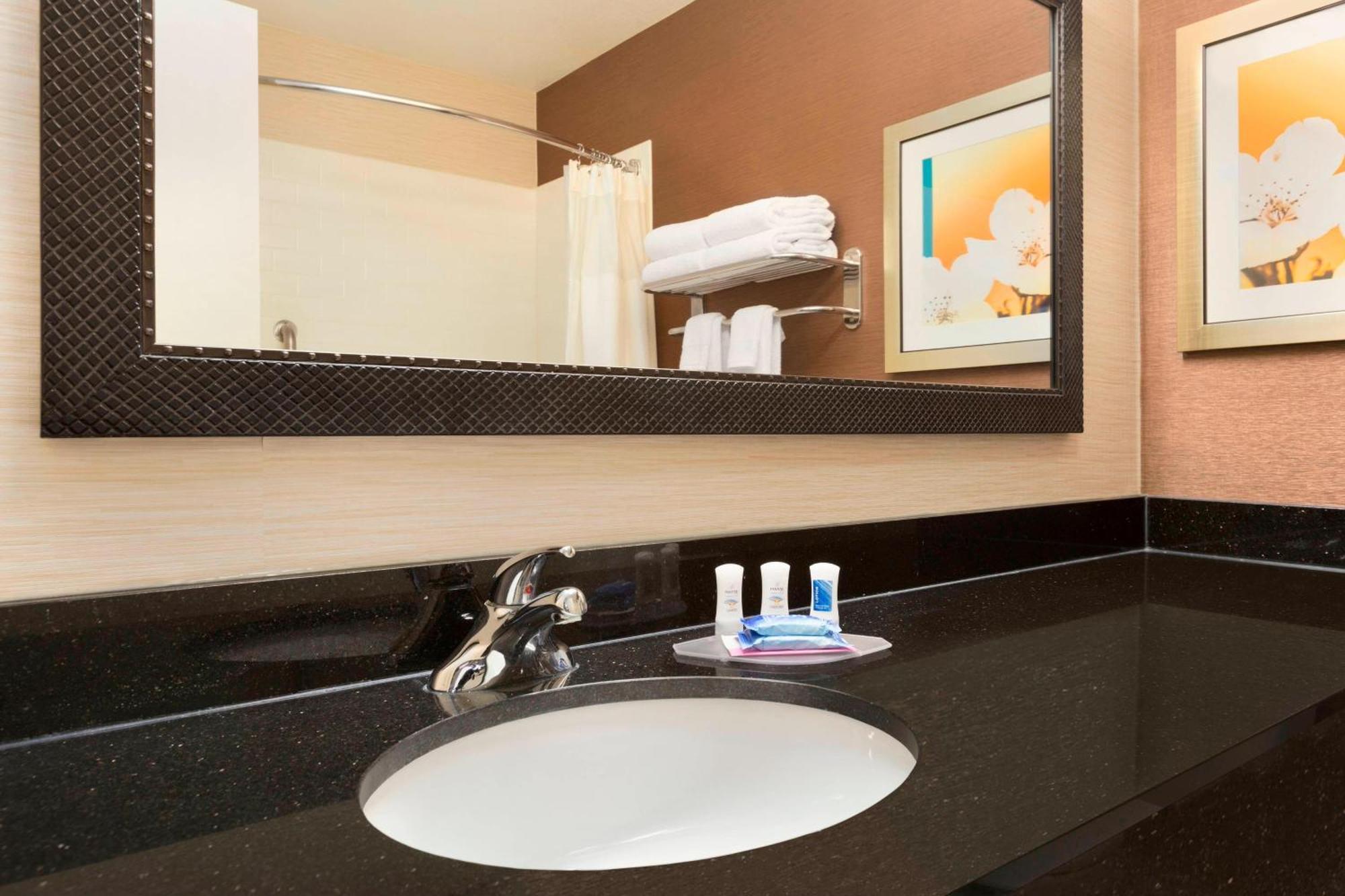 Fairfield Inn & Suites Μίντλαντ Εξωτερικό φωτογραφία